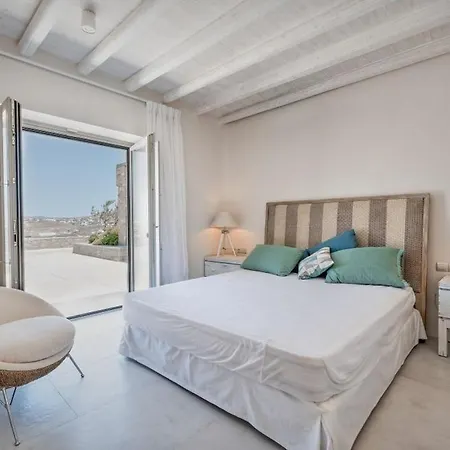 Mykonos On The Rocks Villa *